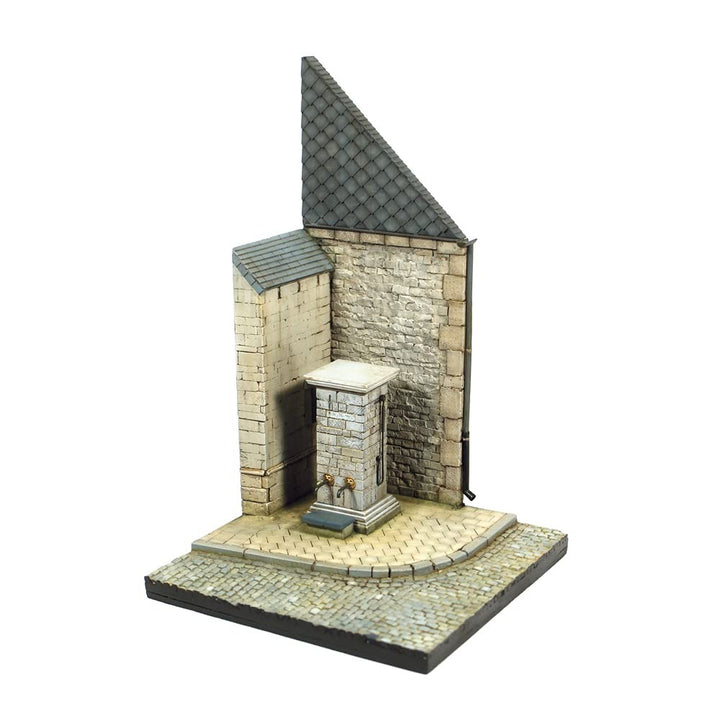 Vallejo SC004 Normandy Street Corner with Waterpump – 1:35 Diorama Base