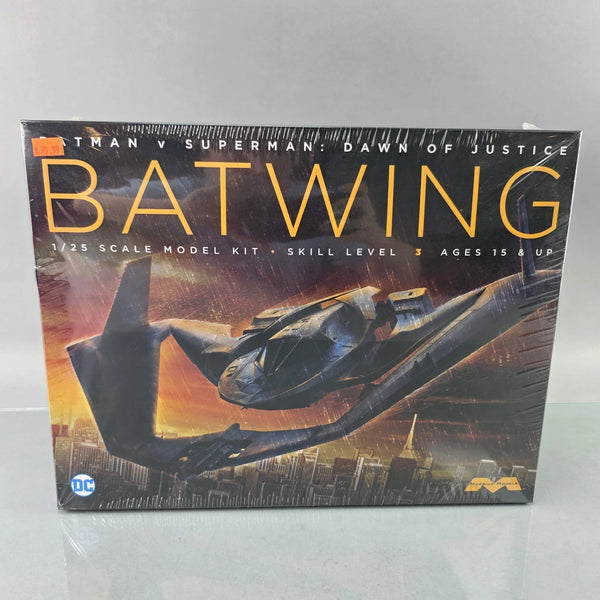 Moebius 969 Batman v Superman Batwing 1/25 model kit sealed box front