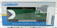 Bachmann HO Scale 40-Foot Box Car - CP Rail #60026 Green (16004) — additional product view