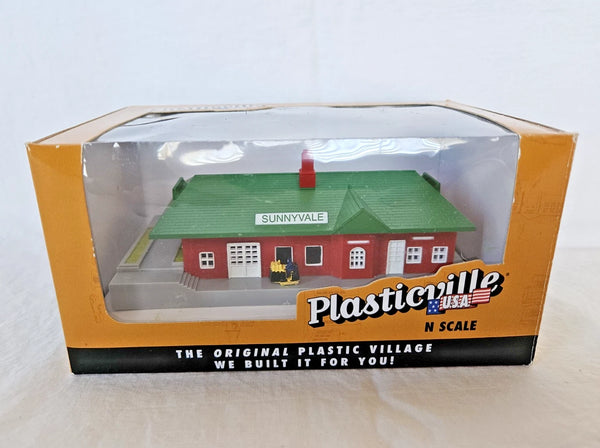 Bachmann N Plasticville Sunnyvale Passenger Station - exact product detail