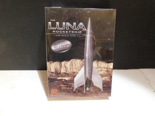 Pegasus 9310 Luna Rocketship 1:350 silver-plated kit, actual retail package front