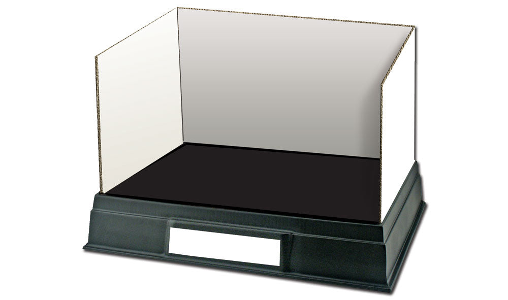 Scene-A-Rama SP4166 Small Project Base and Backdrop, assembled manufacturer view