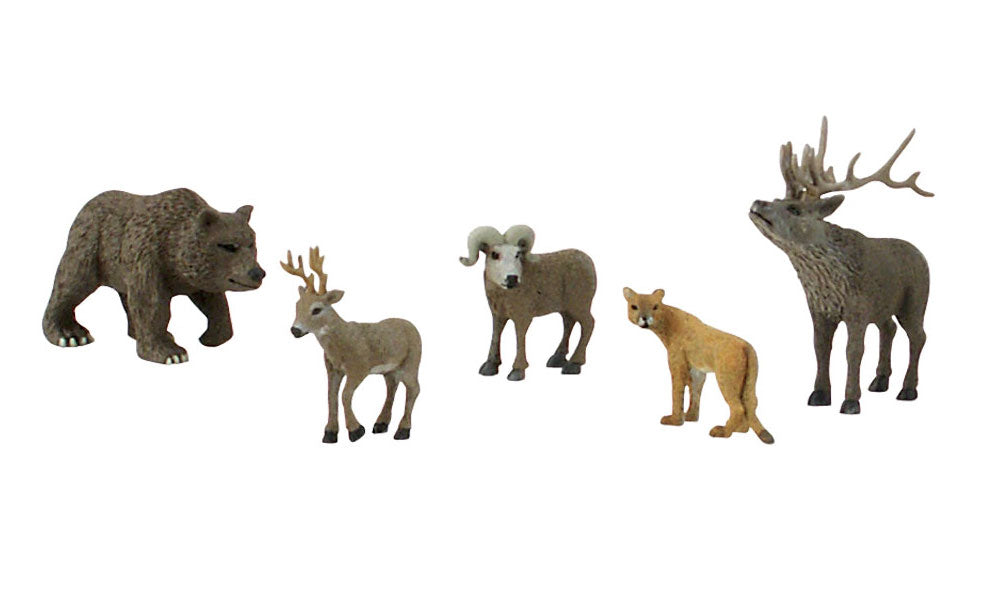 Woodland Scenics SP4449 North American Wildlife Scene Setters, close-up of five figures