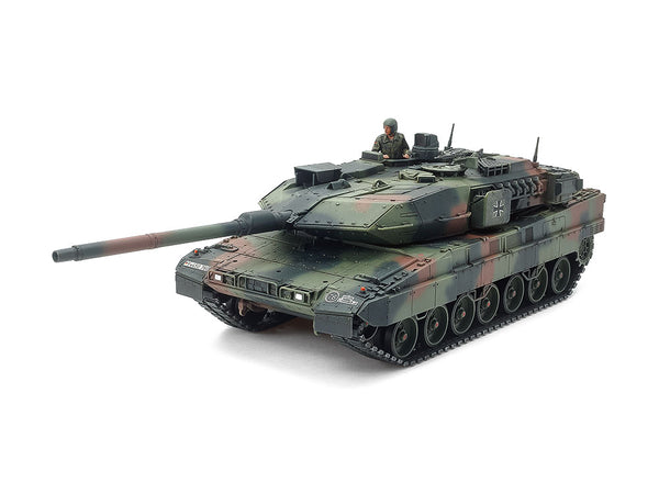 Tamiya German Leopard 2 A7V Main Battle Tank 1:48 Model Kit 32607 — manufacturer example 1