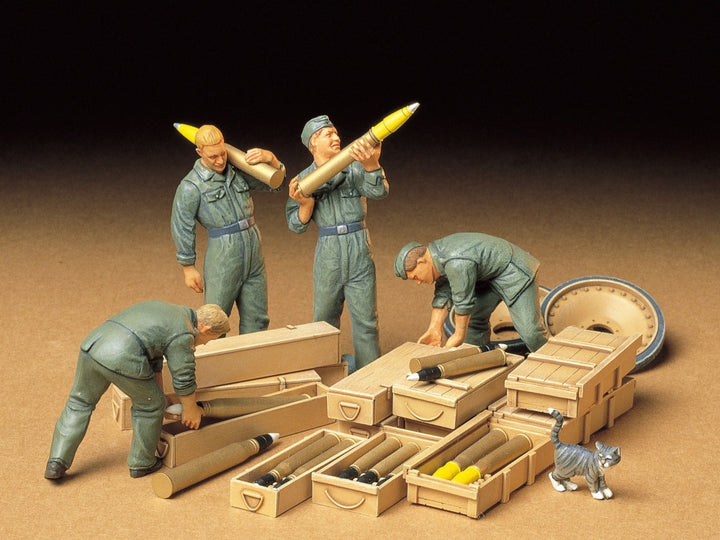 Tamiya 1:35 German Tank Ammo-Loading Crew Model Kit – 35188 – product view