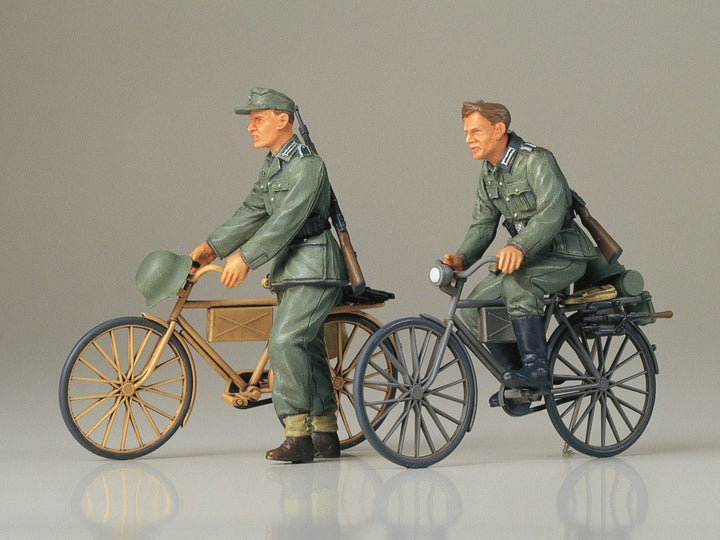 Tamiya 1:35 German Soldiers with Bicycles Model Kit – 35240 – product view