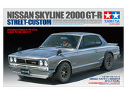 Tamiya 24335 Nissan Skyline 2000 GT-R Street-Custom 1:24 model kit box artwork