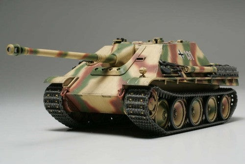Tamiya 32522 German Jagdpanther Late Version 1:48 model kit