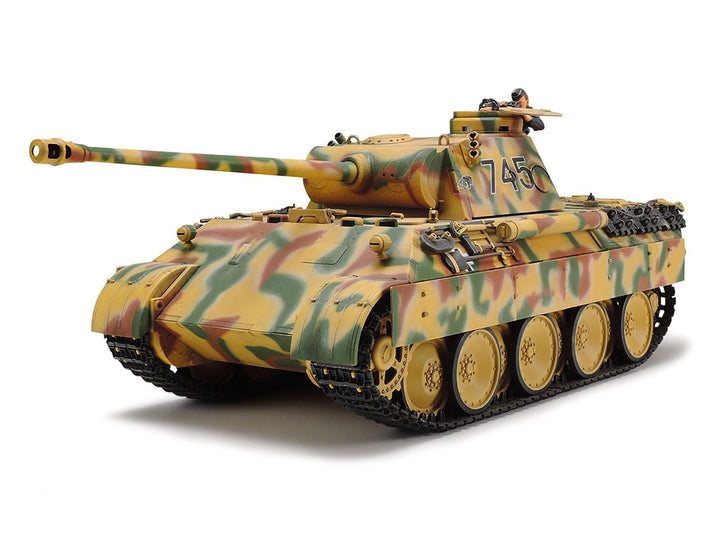Tamiya 35345 German Panther Ausf. D 1/35 Model Kit — assembled product example