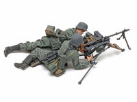 Tamiya 35386 German Machine Gun Team Mid-WWII 1/35 Figure Kit — manufacturer detail view 4