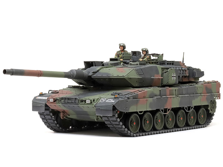Tamiya 35387 German Leopard 2A7V 1/35 Model Kit — assembled product example