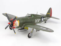 Tamiya 60769 P-47D Thunderbolt Razorback 1/72 Model Kit — manufacturer product view 1