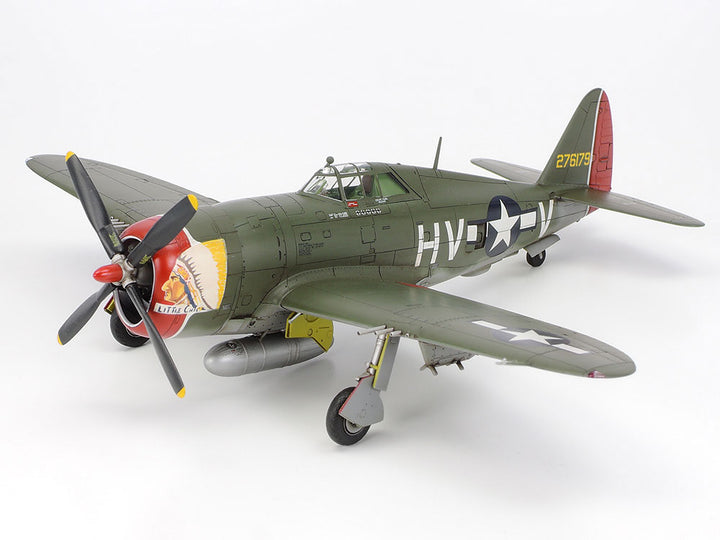 Tamiya 60769 P-47D Thunderbolt Razorback 1/72 Model Kit — manufacturer product view 1