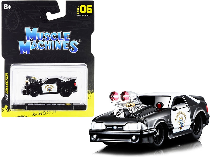 1993 Ford Mustang SVT Cobra CHP Black/White – Muscle Machines 1:64– product image
