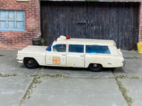 Vintage Lesney Matchbox No. 54 S and S Cadillac Ambulance white actual item, view 3
