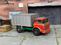 Vintage Lesney Matchbox No. 26 GMC Tipper Truck silver-bed actual item, view 3