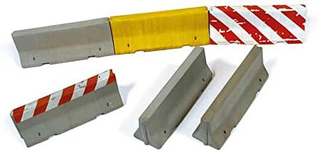 Vallejo SC214 actual four painted concrete barriers model examples