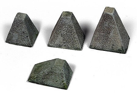 Vallejo SC218 actual four painted type 38 anti-tank barriers miniature model examples