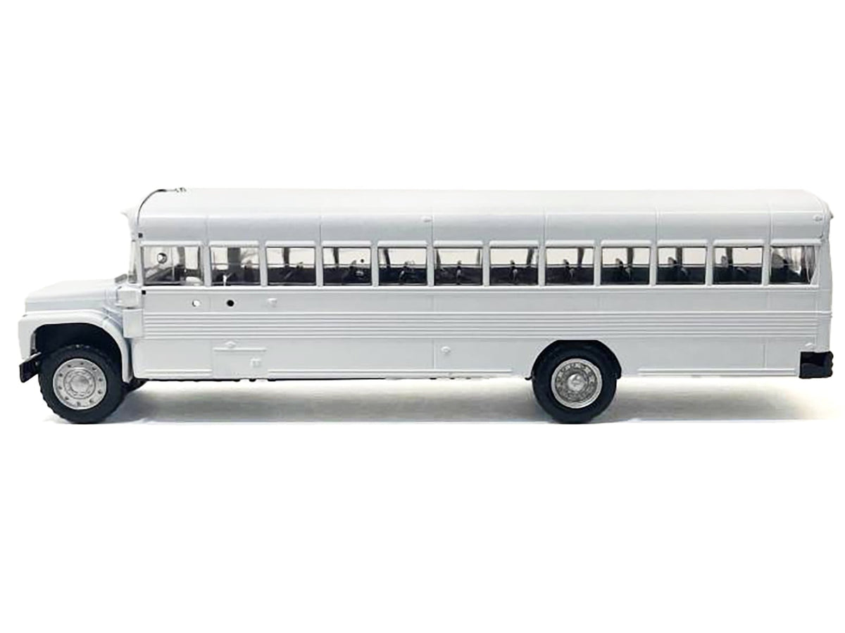 School Bus White 1/87 (HO) Plastic Model by Promotex