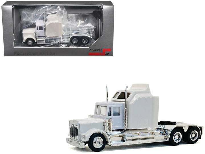 Kenworth W900 with Extra Large Sleeper White 1/87 (HO) Plastic Model Car by Promotex image 2