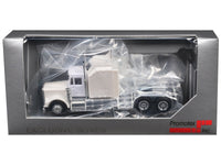 Kenworth W900 with Extra Large Sleeper White 1/87 (HO) Plastic Model Car by Promotex image 3