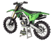 Model Kit Kawasaki KX450 Off-Road Motorcycle Green (Challenging Difficulty) Steel Model by Metal Earth image 3