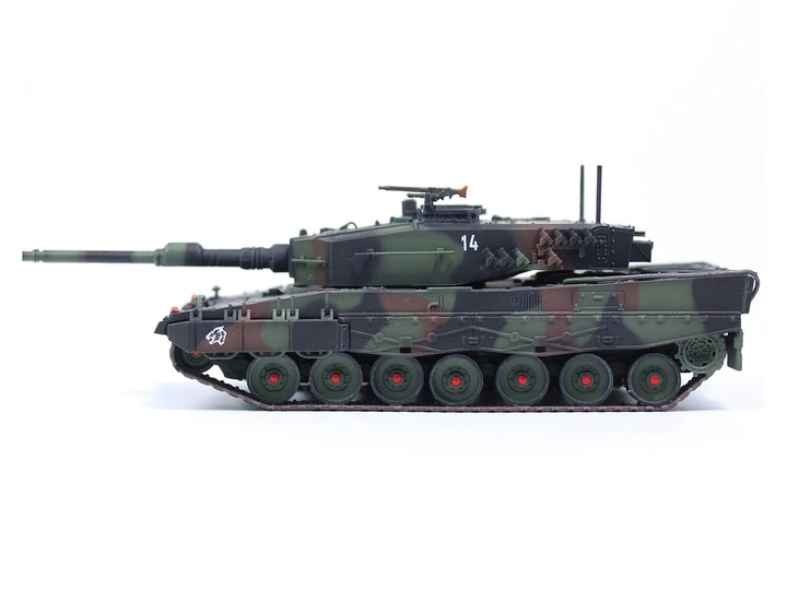 Leopard 2A4 Main Battle Tank "Pz.87 13th Pz Btn Steel Army Parade Thun Switzerland" (2006) Swiss Army "Armor Premium" Series 1/72 Diecast Model by Panzerkampf image 2
