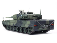 Panzerkampf Leopard 2A4 Finland Finnish Army Armor Premium 1:72 12226PK, view 3