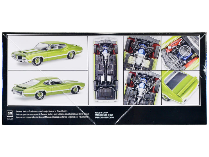 Level 5 Model Kit 1971 Oldsmobile 442 W-30 1/25 Scale Model by Revell image 2