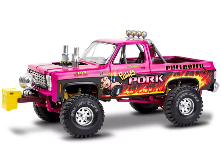 Level 4 Model Kit 1978 Chevrolet Blazer Pickup Truck "Pulled Pork Pulldozer" 1/24 Scale Model by Revell image 2