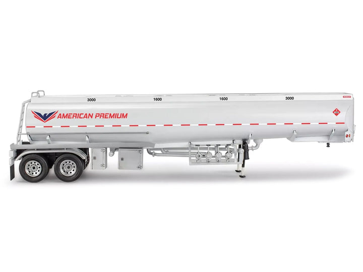 Level 4 Model Kit Fruehauf 40' Tanker Trailer 1/32 Scale Model by Revell image 2