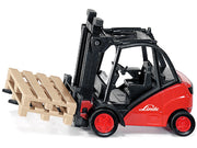 Linde Forklift Truck Red with 2 Pallet Accessories 1/50 Diecast Model by Siku image 4