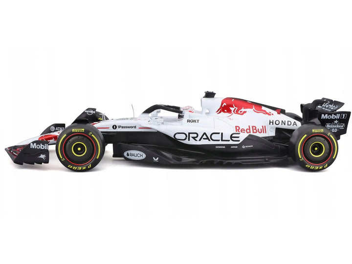 Red Bull Racing RB21 #1 Max Verstappen "Oracle" Winner Formula One F1 "Japanese GP" (2025) "Race" Series 1/18 Diecast Model Car by Bburago image 2