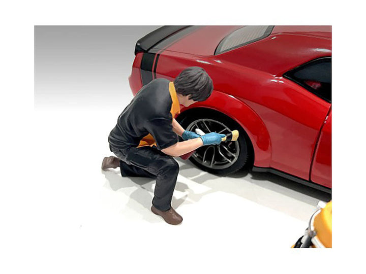 "Detail Masters" Figure 1 (Wheel Cleaning) for 1/18 Scale Models by American Diorama image 2