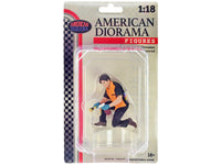 "Detail Masters" Figure 1 (Wheel Cleaning) for 1/18 Scale Models by American Diorama image 3