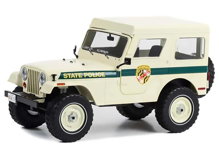 1983 Jeep CJ-5 Hardtop "Maryland State Police" Beige with Green Stripes "Artisan Collection" Series 1/18 Diecast Model Car by Greenlight image 2