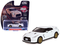GreenLight 1:64 2007 Nissan GT-R R35 example for the Muncle Mikes GreenLight Club; monthly selection varies.