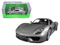 Welly Porsche 918 Spyder silver closed-roof 1:24 diecast model, view 1