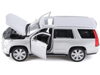2017 Cadillac Escalade with Sunroof Silver Metallic 1/24-1/27 Diecast Model Car by Welly image 2