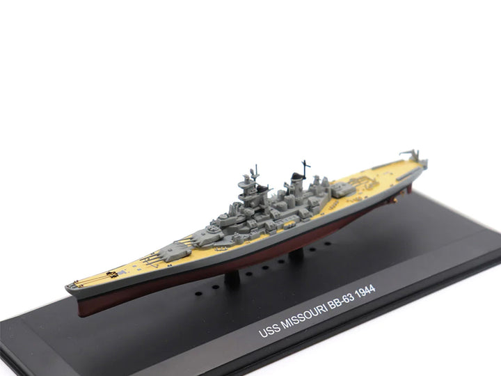 USS Missouri BB-63 Battleship (1944) 1/1250 Diecast Model by Legendary Battleships image 2