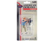 "On-Air" Figure 5 with Standing Camera for 1/24 Scale Models by American Diorama image 3