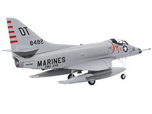 Militaria Die Cast McDonnell Douglas A-4C Skyhawk U.S. Navy 1:72 27291-56, product image 1
