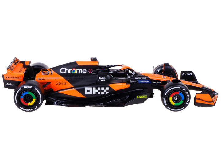 McLaren MCL38 #81 Oscar Piastri "OKX" Formula One F1 "Miami GP" (2024) with Driver Figure "Race" Series 1/24 Diecast Model Car by Bburago image 2