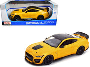 2020 Ford Mustang Shelby GT500 Yellow with Black Top "Special Edition" 1/18 Diecast Model Car by Maisto image 4