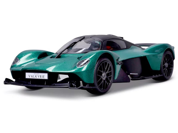 Aston Martin Valkyrie, green metallic with matte black top, Maisto 1:18