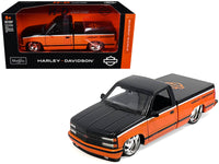 1993 Chevrolet 454 SS Harley-Davidson pickup, black and orange, Maisto 1:24