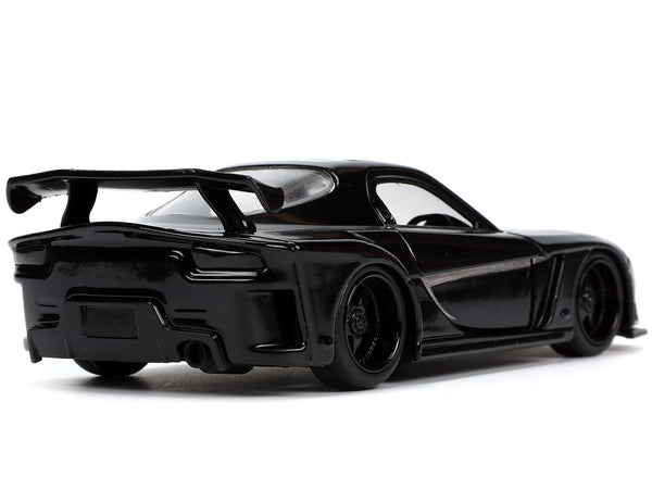 Jada 33078 black 1995 Mazda RX-7 with Black Panther figure, Marvel 1:32 diecast set