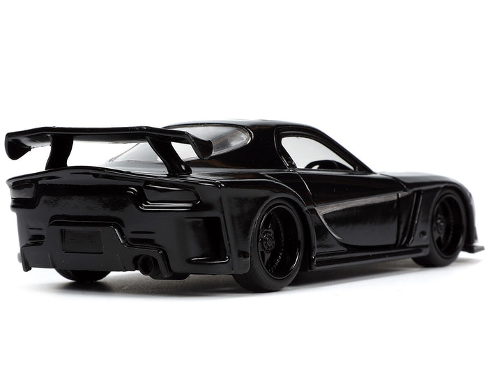 Jada 33078 black 1995 Mazda RX-7 with Black Panther figure, Marvel 1:32 diecast set
