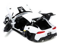 Jada 33682 Toyota Supra and Roy Fokker, Robotech 1:24 car-and-figure set — product image 5