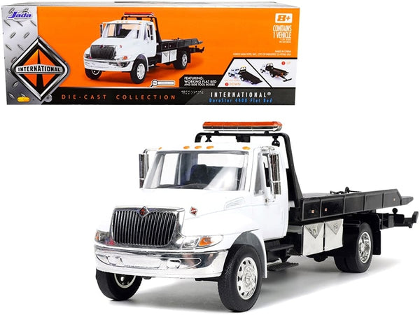 White International DuraStar 4400 tow truck, 1:24, complete truck and manufacturer box — Jada 34040